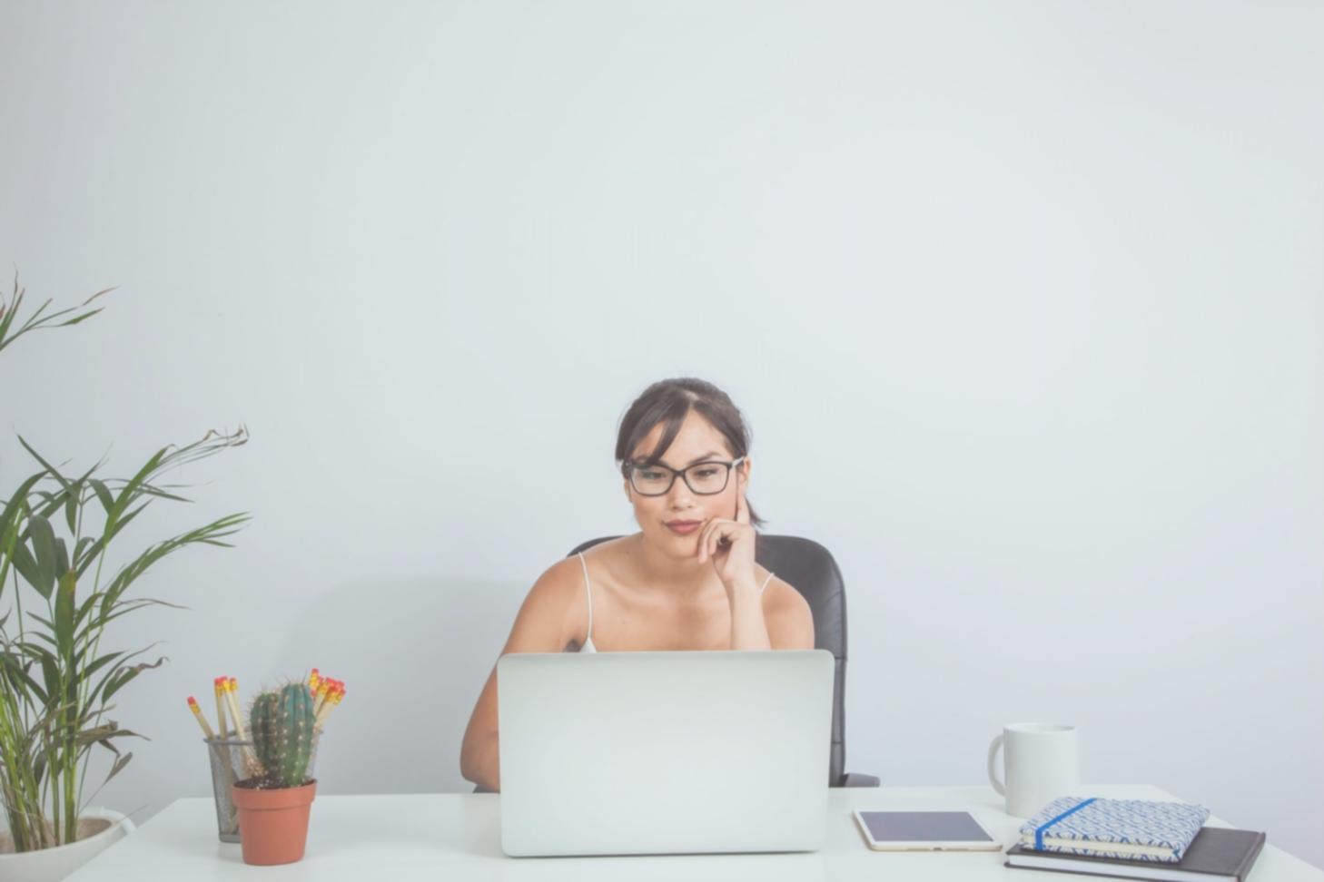 Environnement d'apprentissage à distance organisé avec ressources financières